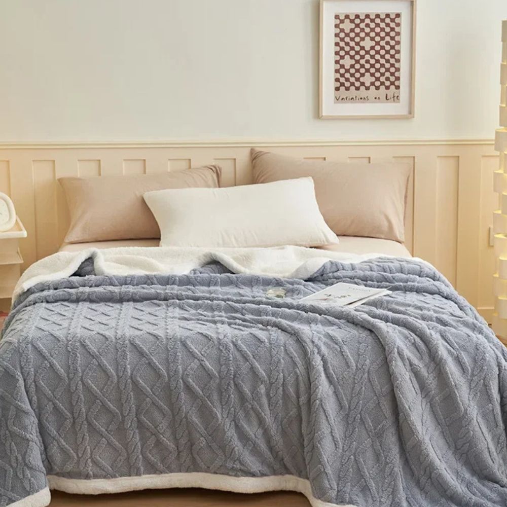plaid gris et blanc