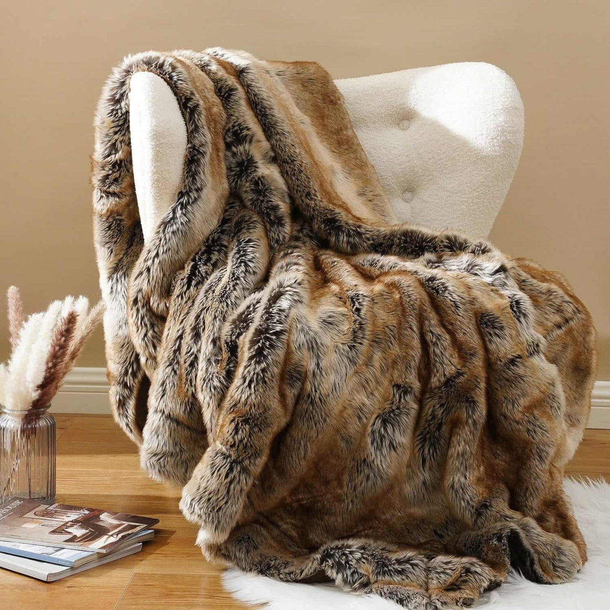 Plaid pour chalet montagne sur un fauteuil haut de gamme
