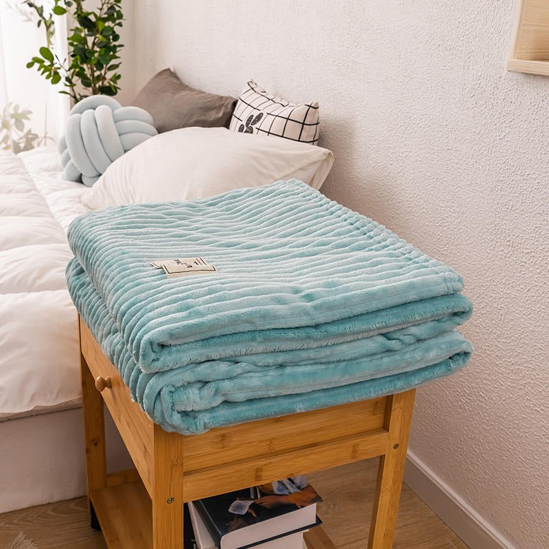 Large bed blanket